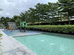 Sky Vue (D20), Condominium #400323821